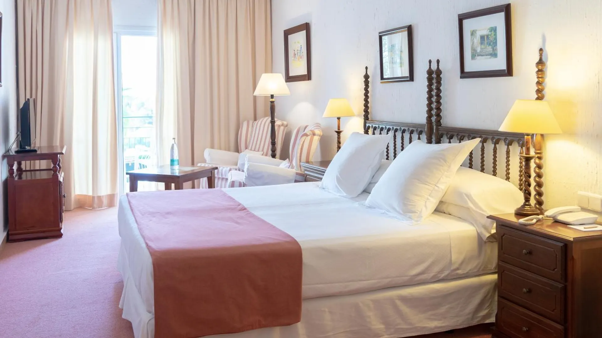 Hotel Bon Sol Resort & Spa Illetas 4*,